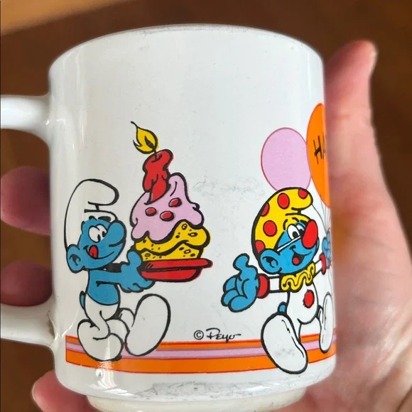 Smurf Mug - Picture 3 of 9